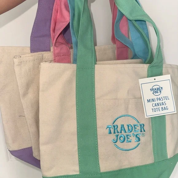 Trader Joe’s Canvas Tote Bags BUNDLE - Picture 4 of 7